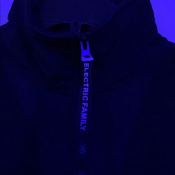 KAZOKU Electric Family pullover - Picture 3 of 4